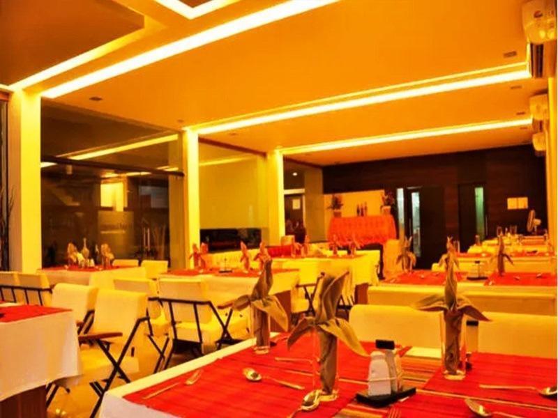 Sayoojyam Residency Hotel Palakkad Exterior photo